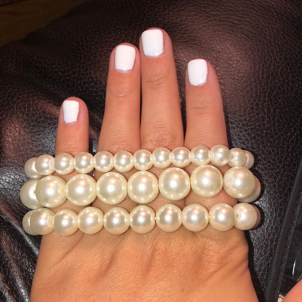 Pearl bracelets (3 set)